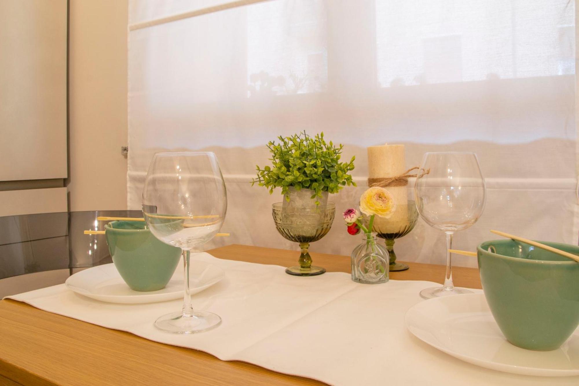 Small Island In Milan Apartment Ngoại thất bức ảnh