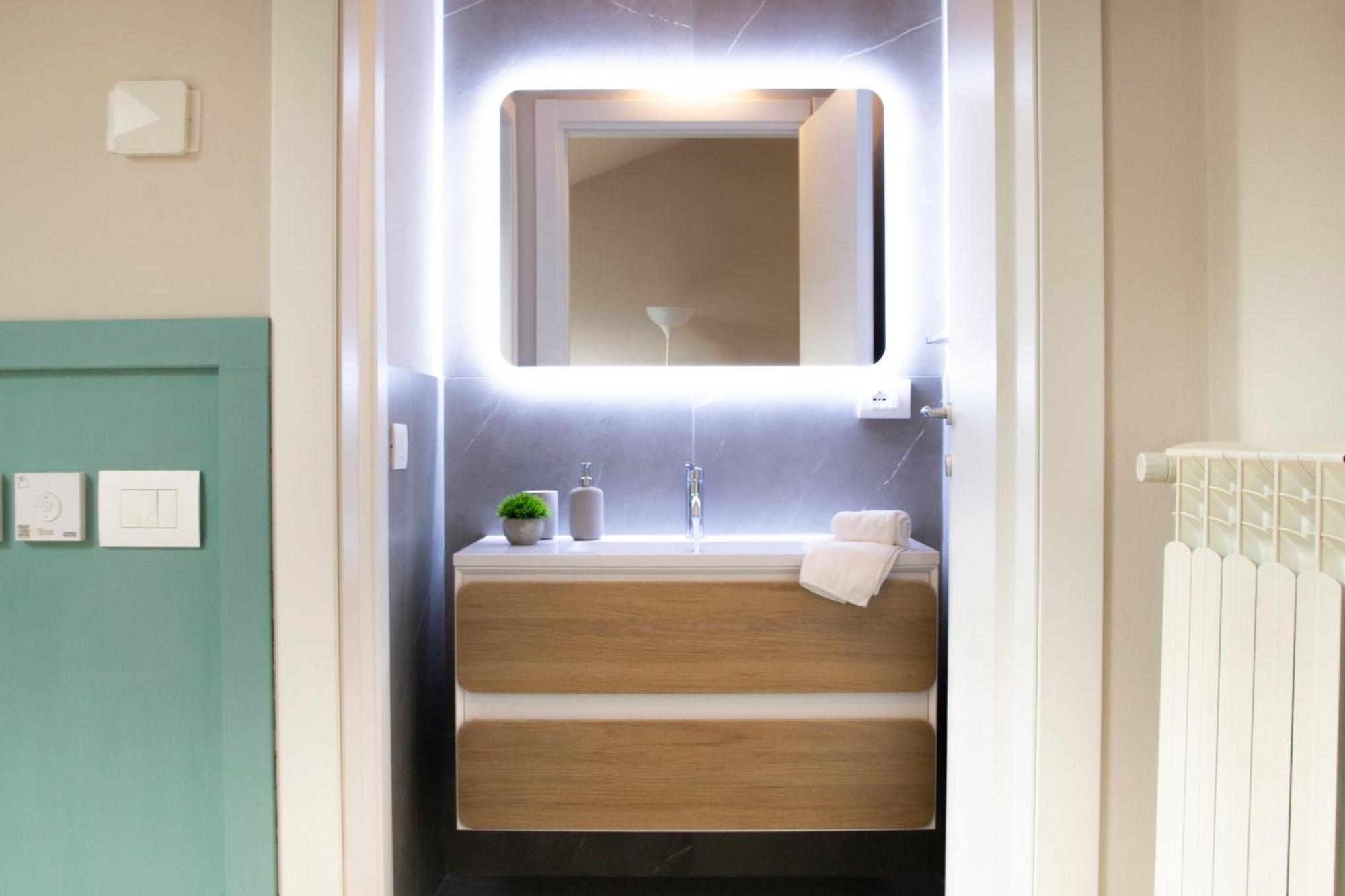 Small Island In Milan Apartment Ngoại thất bức ảnh